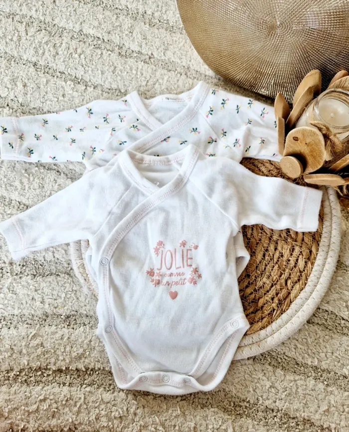 Lot 4 bodies croisés Manche longue