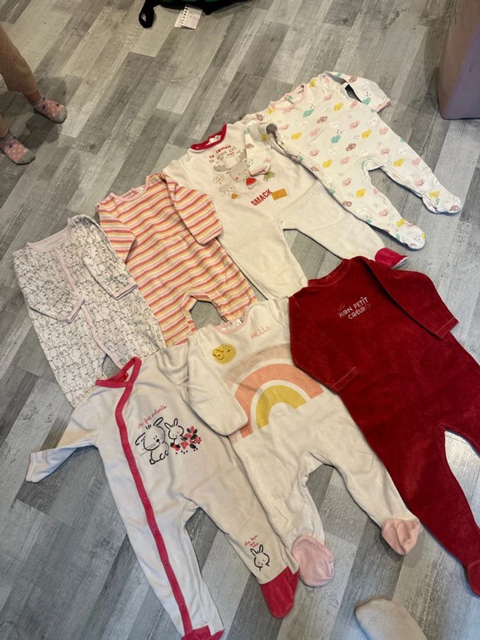 Lot de pyjamas
