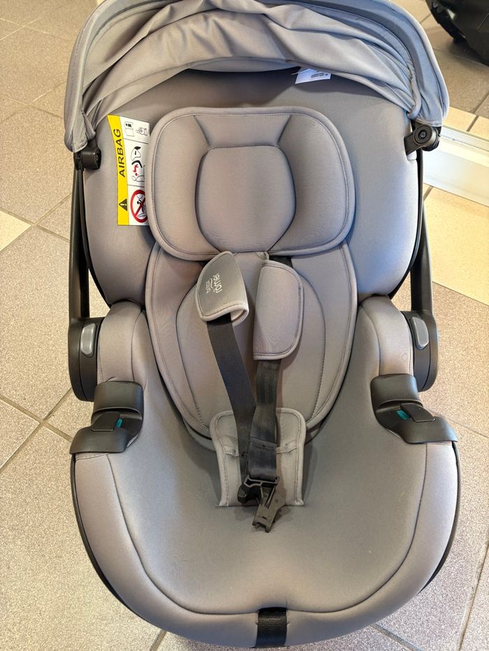 Cosy britax romer - photo numéro 3