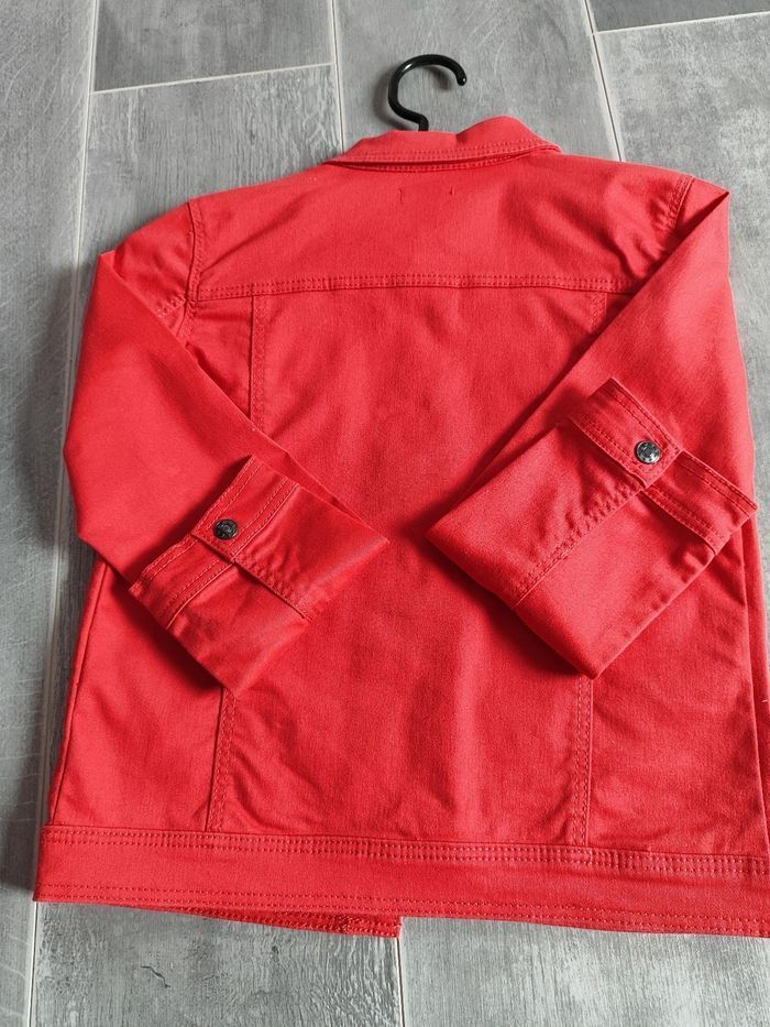 Veste en 10 ans - photo numéro 3