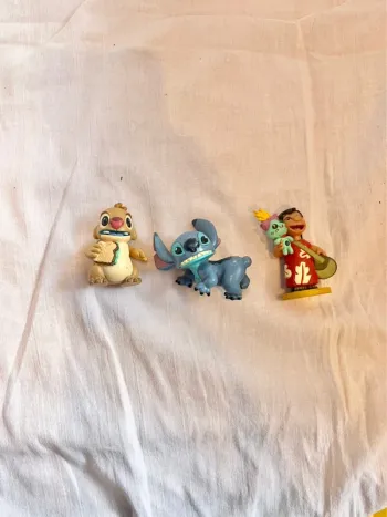 Figurines stitch