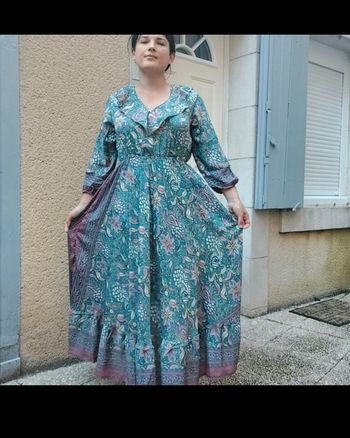 Superbe robe soie neuve
