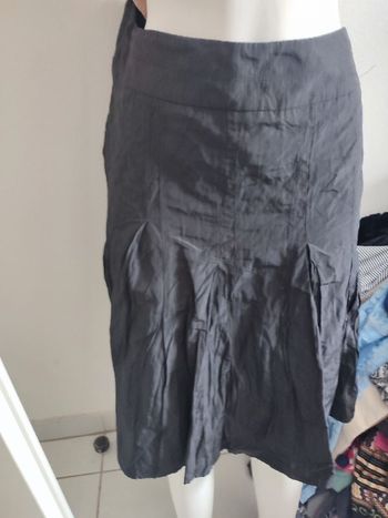 #kytie42femme. Jupe mi-longue taille 42
