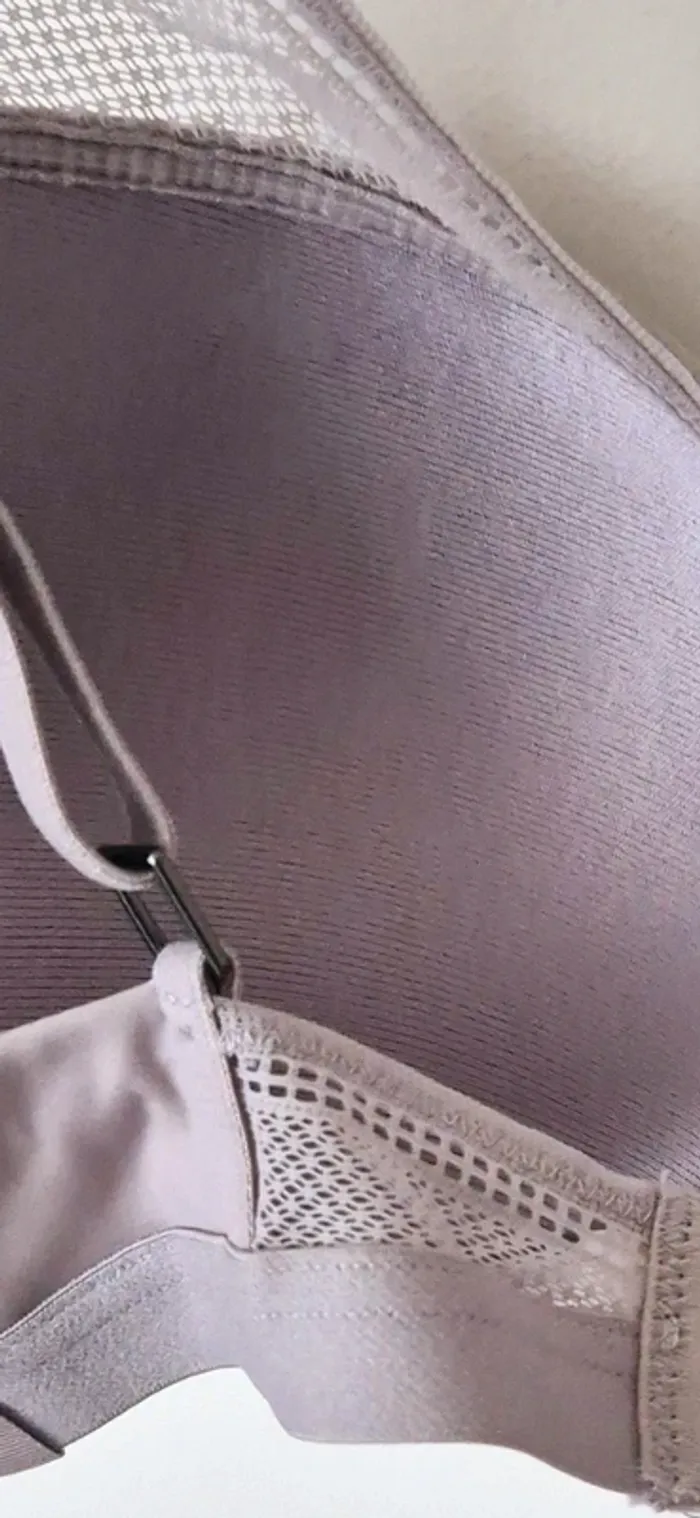 Soutien-gorge Sloggi 85C - photo numéro 3