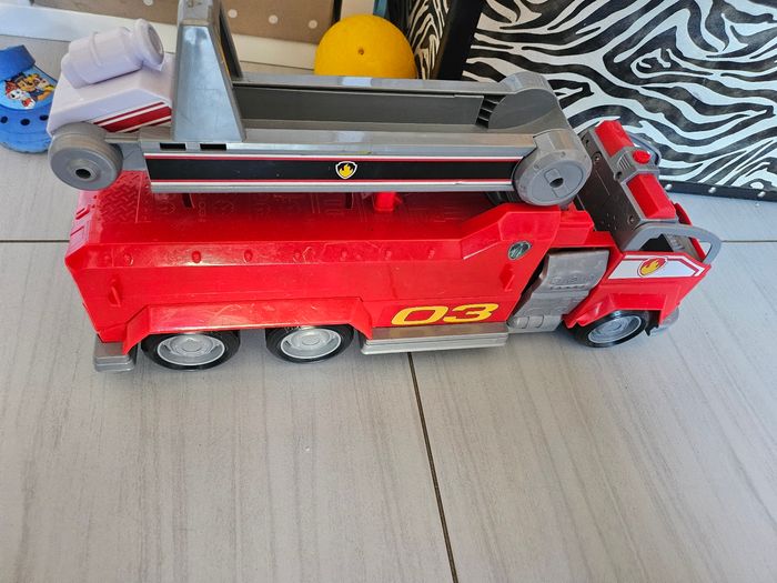 Camion pompier pat patrouille