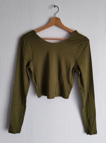 Haut court avec manches - Femme