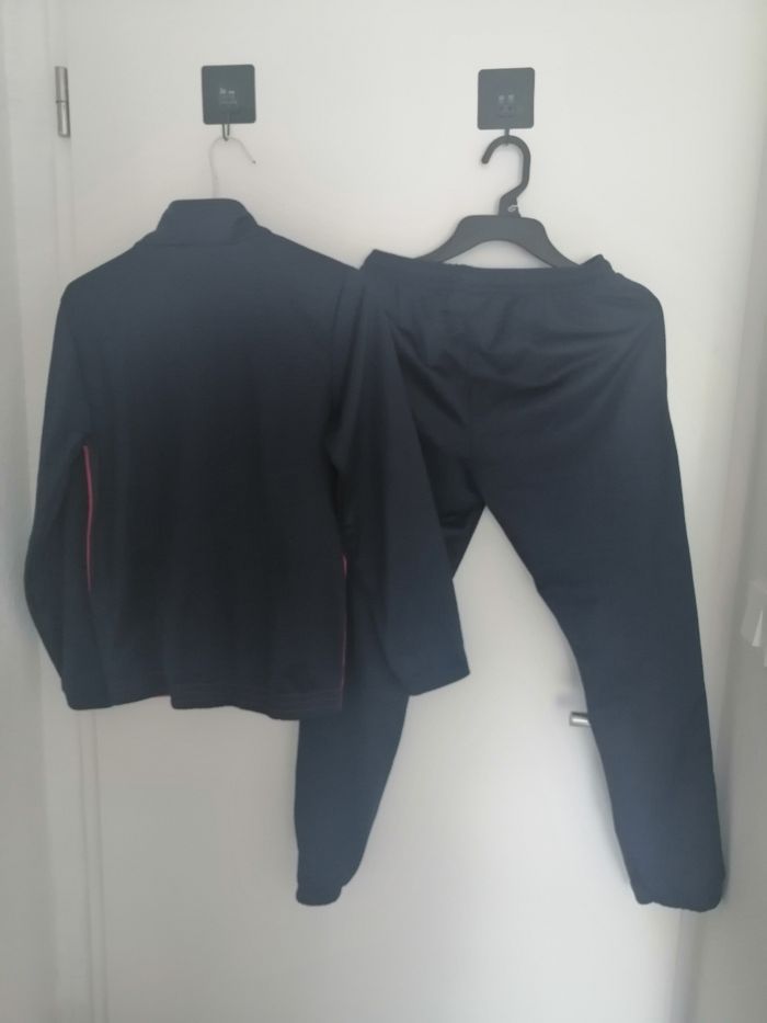 Survêtement umbro 12 ans. - photo numéro 2