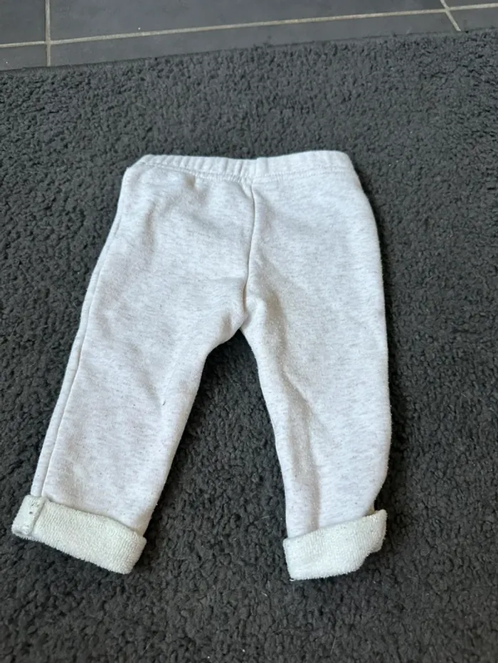 Pantalon 9 mois - photo numéro 2