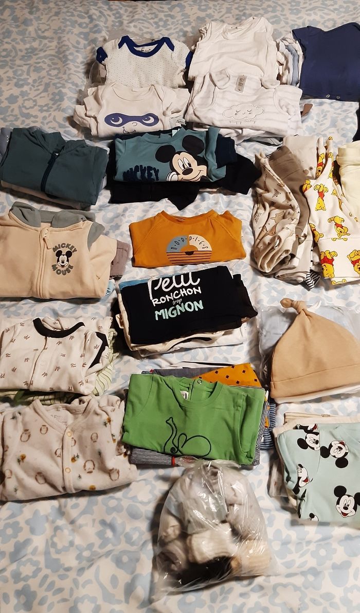 Lot vetement garcon 1 mois taille 56 - photo numéro 2
