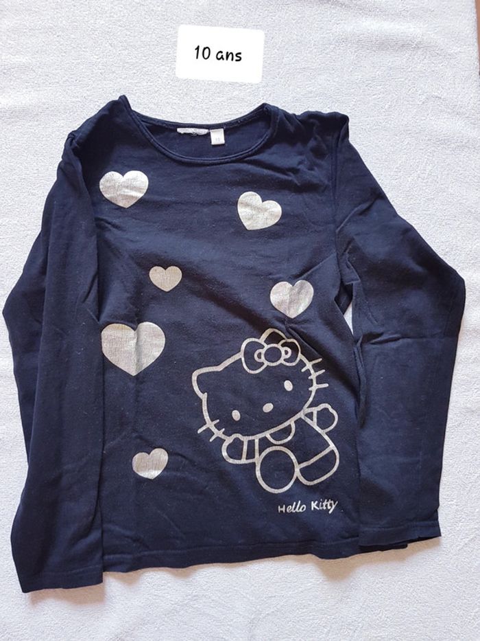 T-shirt hello kitty 10 ans