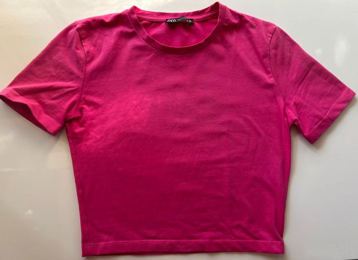 T-shirt femme fille court taille 36/S rose fushia marque Zara - photo numéro 2