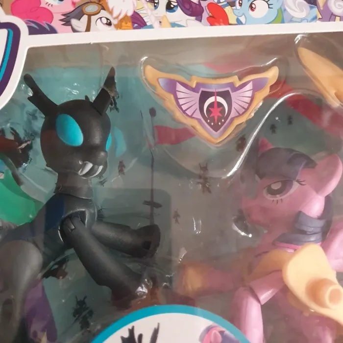Coffret Princess Twilight Sparkle vs Changeling - photo numéro 5