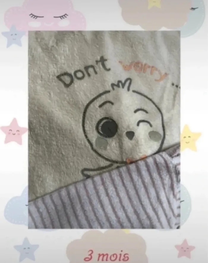 Lot de pyjamas en velours 3 mois - photo numéro 3