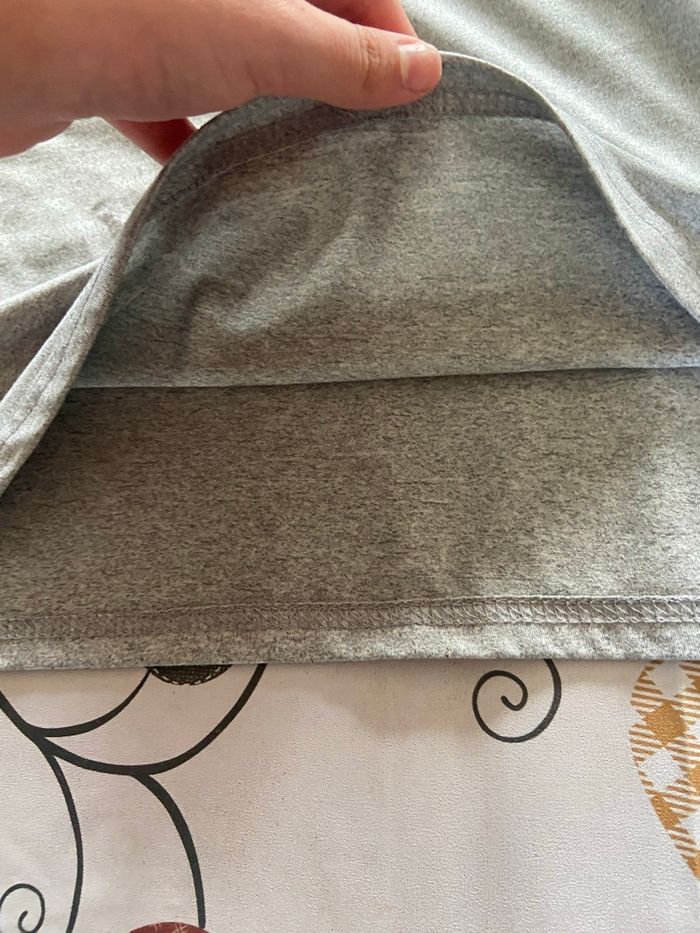 Pull gris - photo numéro 2