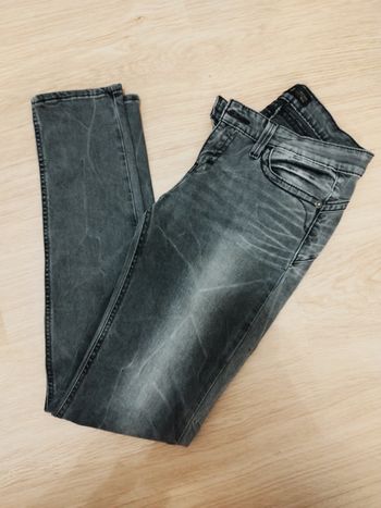 Jeans gris levis