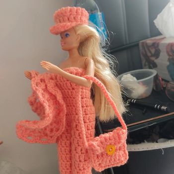 Vêtements pour Barbie 3 €
