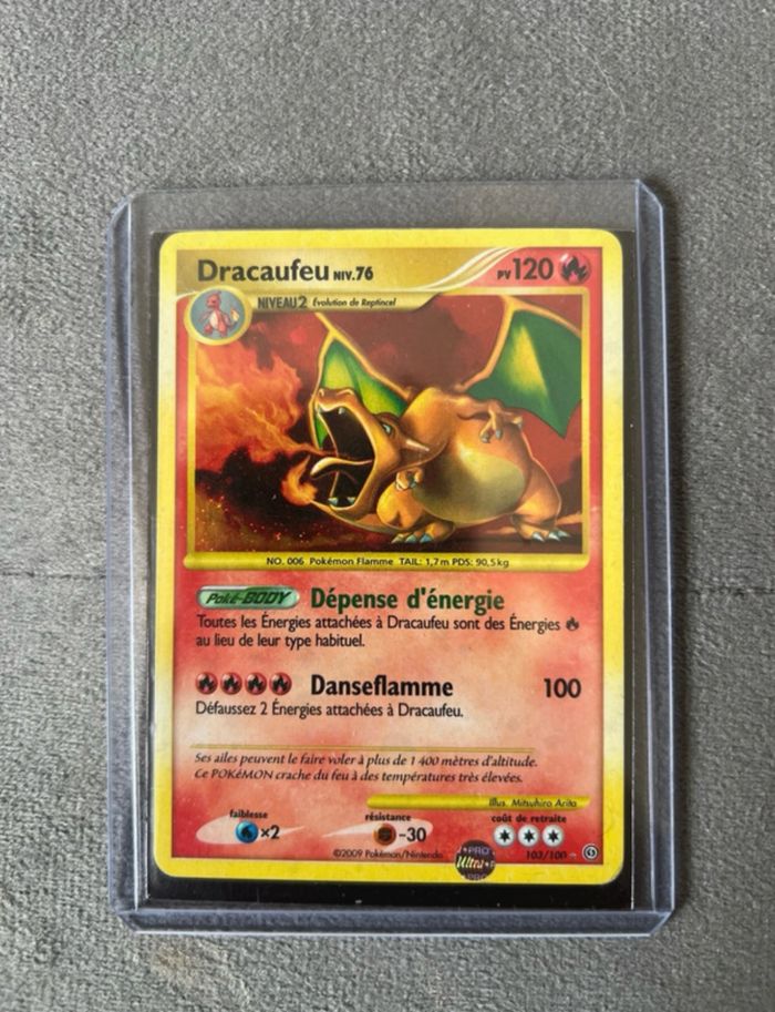 Dracaufeu Holo Secrète D&P