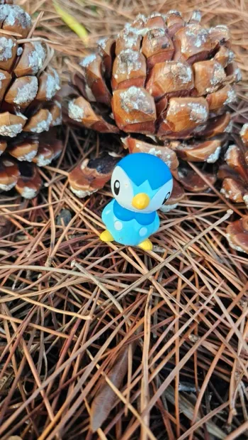 Super figurine Pokemon Nintendo finger puppet tiplouf