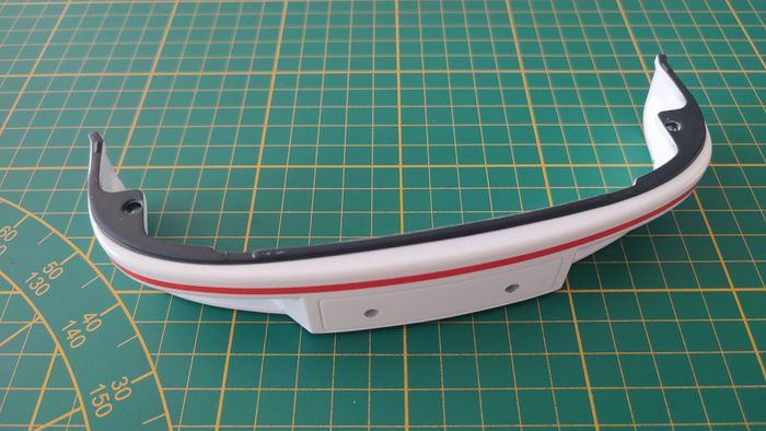 Pare-chocs avant 74A n°74 pièce détachée Porsche 911 Carrera RS 2.7 1/8 1/8ème Altaya