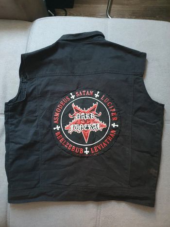 Veste en jean noire sexy punk patch dark funeral