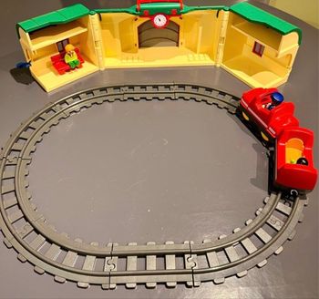 Gare et circuit train playmobil