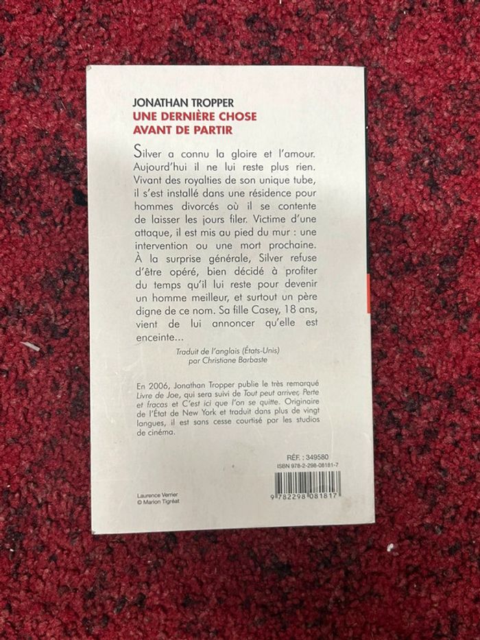 Livre une dernière chose avant de partir Jonathan Tropper - photo numéro 4
