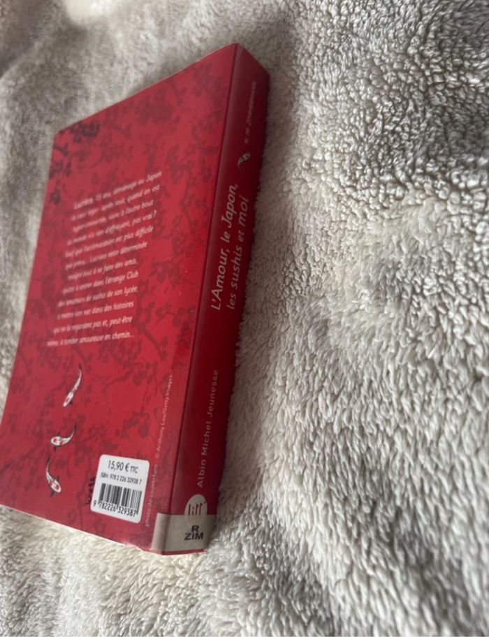 Livre l’amour , le Japon les sushi et moi de Albin Michel Jeunesse - photo numéro 2