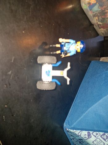Gyropode avec policière playmobil