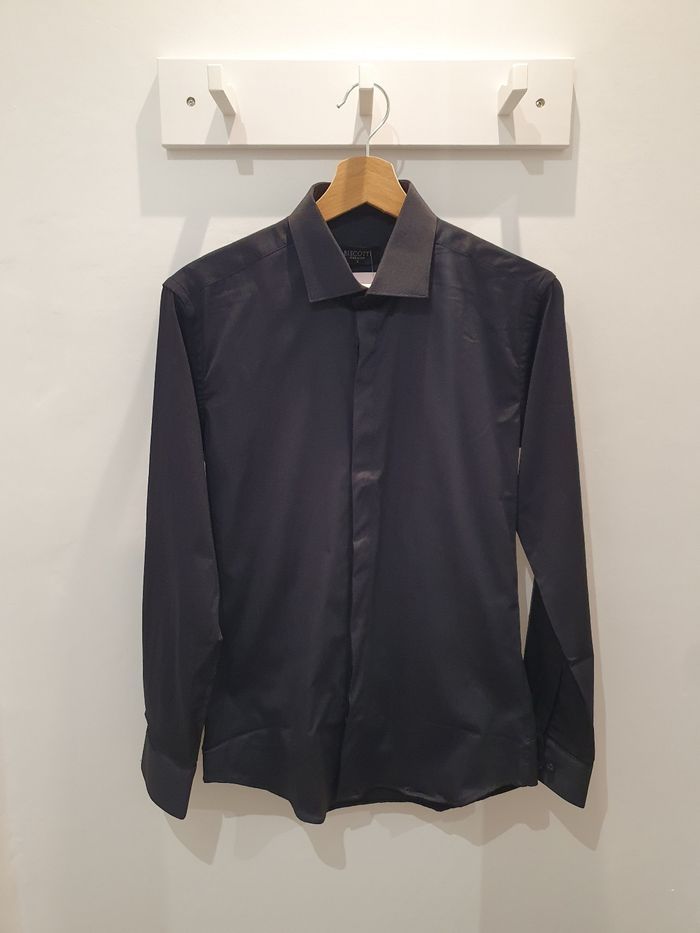 Chemise Toulouse unie noir Taille M (taille très petit)