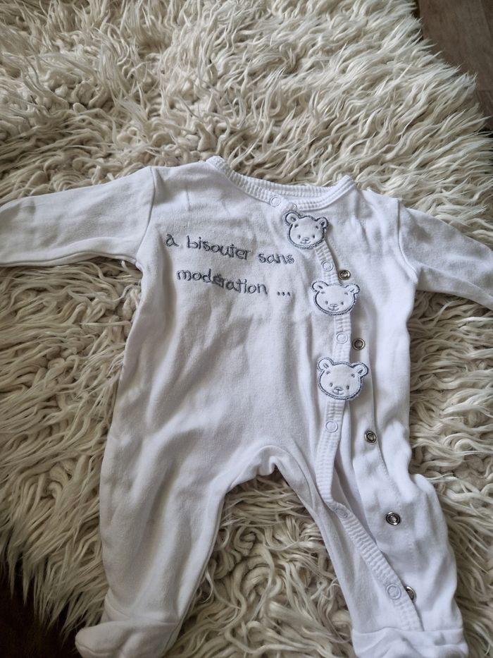 Lot de vêtements bebe fille de 0-56cm - photo numéro 4