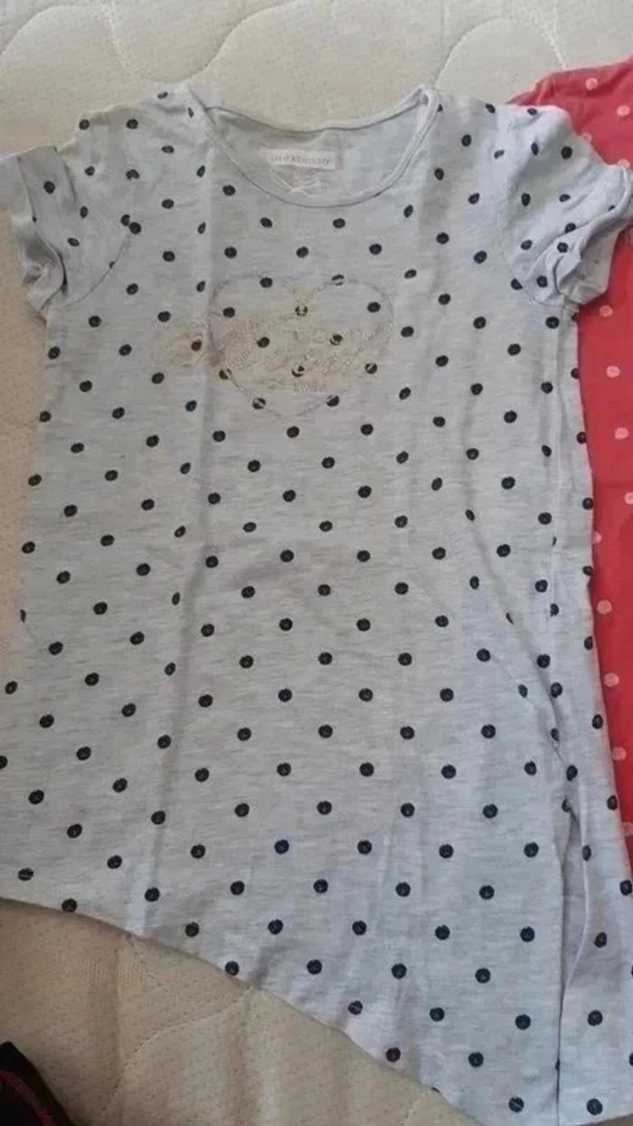 Lot 2 t-shirt 6 ans - photo numéro 2