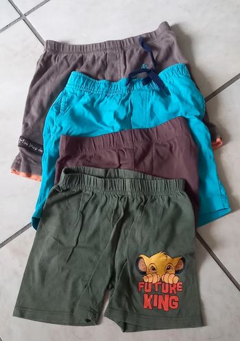 Lot short 24 mois