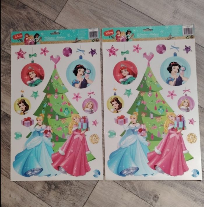 Lot 2 stickers Princesses disney fenêtre
