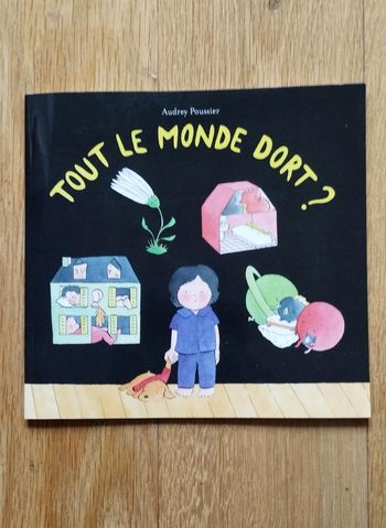 Livre enfant Tout le monde dort