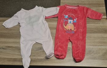 Pyjamas 1 mois