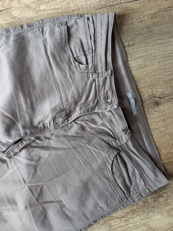 Panta-court taupe T40 - photo numéro 8