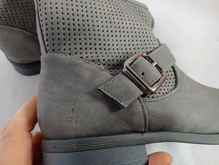Bottines grises taille 30 - photo numéro 2