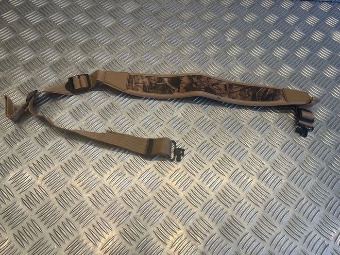 sangle bandouliere camo automne beige fusil carabine de chasse rembouree amovible 2 points fixation