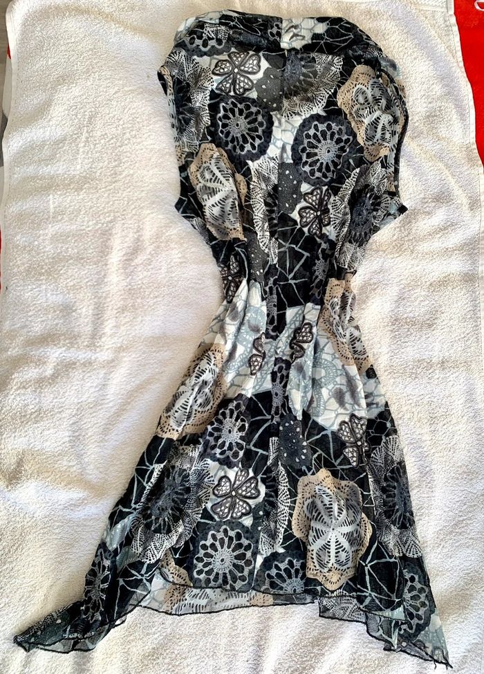 Haut long / tunique vintage à fleurs vintage style - photo numéro 2