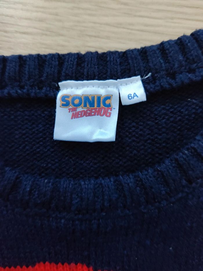 Pull de Noël Sonic taille 6 ans - photo numéro 2