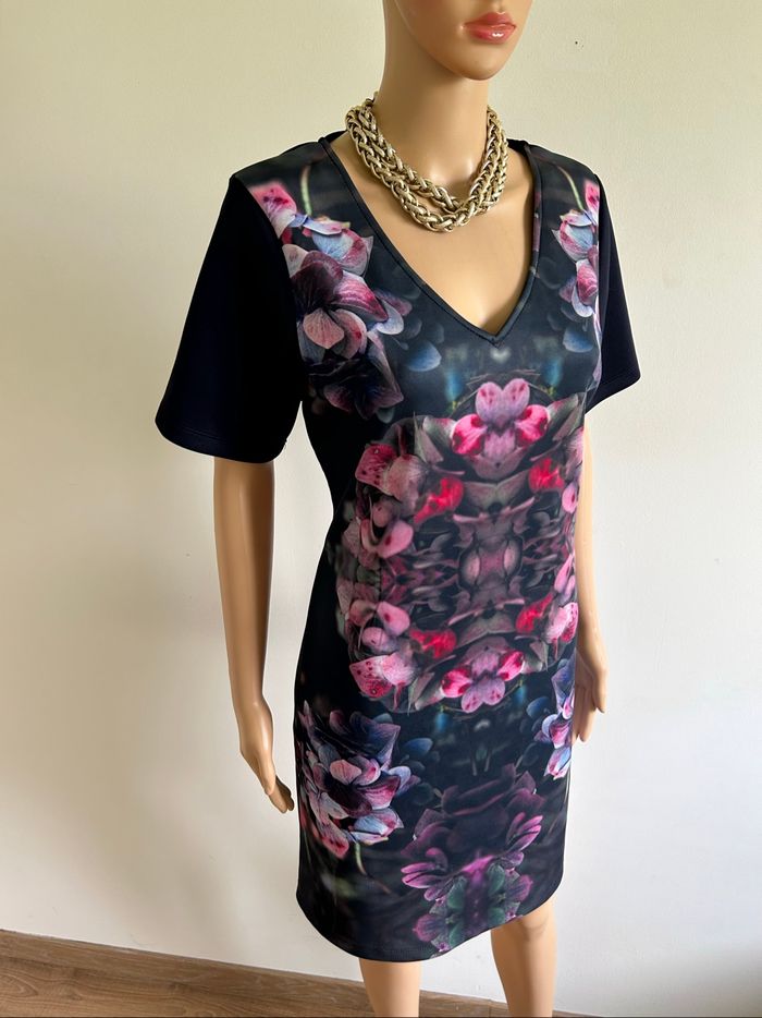 Robe marine et imprimée à manches courtes Vila Joy taille L TBE - photo numéro 2