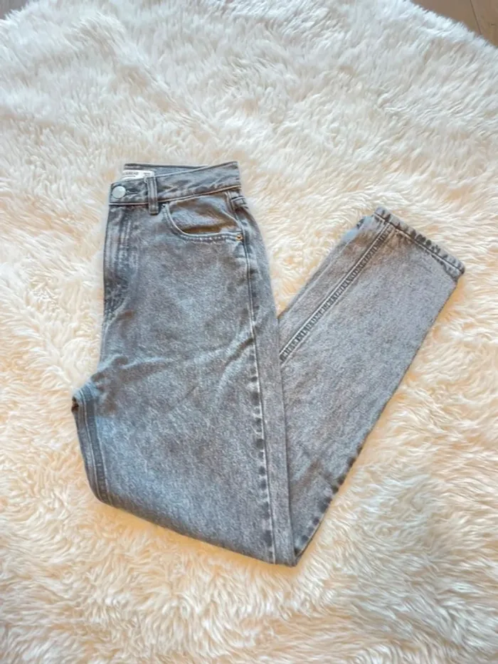 Jean Mom Bershka - photo numéro 2