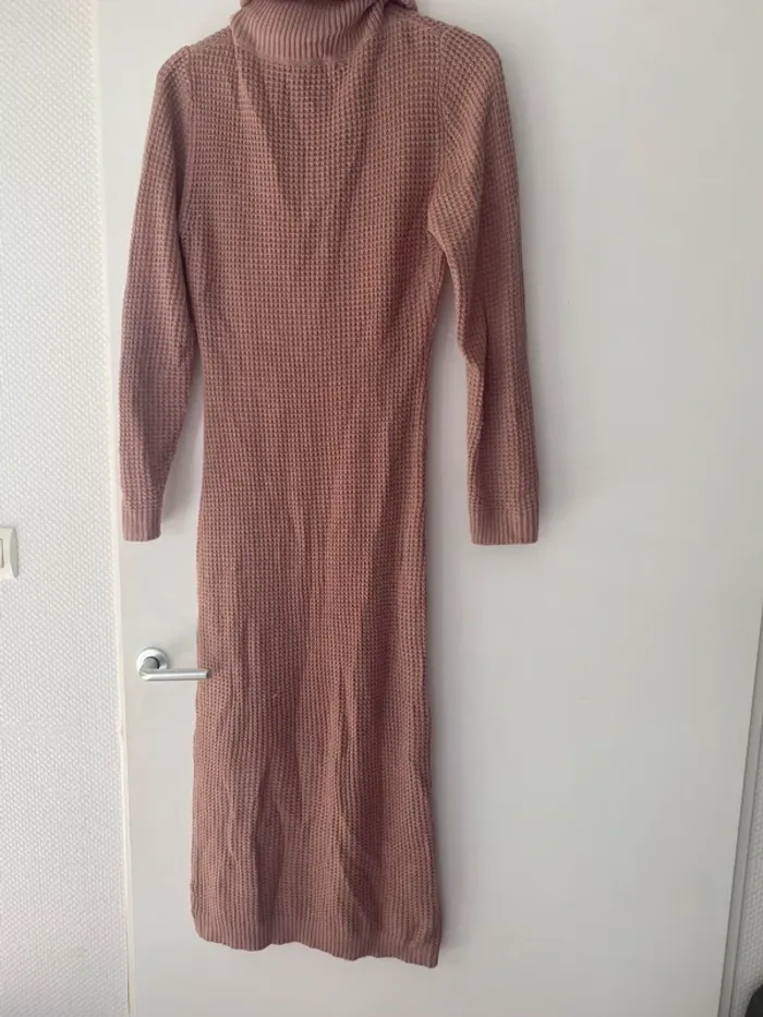 Robe pull hiver rose - photo numéro 2