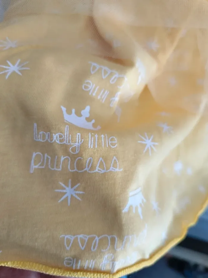 Robe de princesse Blanche-Neige 130 cm neuve - photo numéro 11