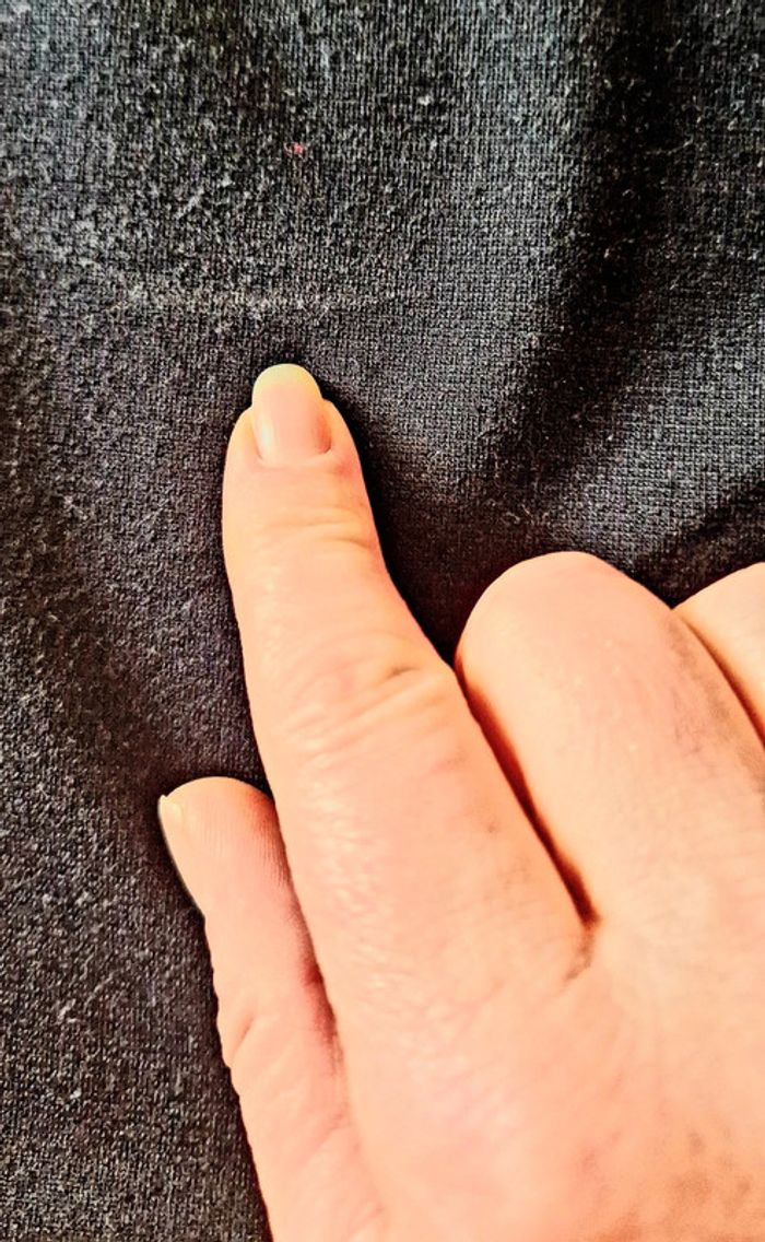 Petite robe noire sans manche - photo numéro 4