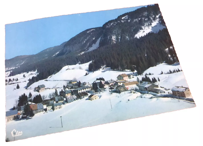 Carte postale Mijoux (Ain) Vue générale