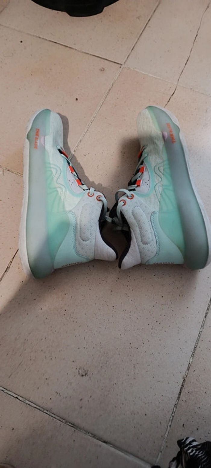 Paire de basket 43 - photo numéro 6