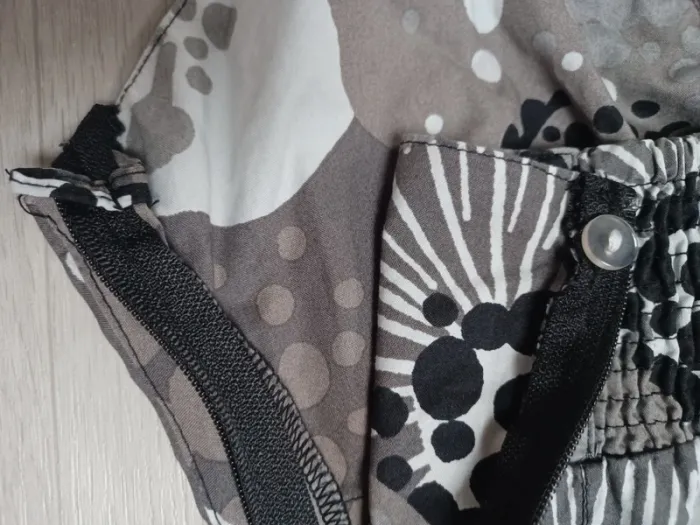 Robe H&M mi-longue femme - photo numéro 10