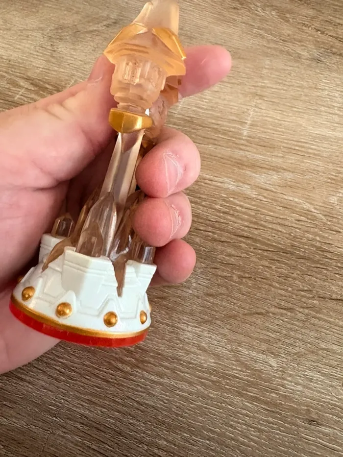 Figurine skylanders trap team sunscraper spire - photo numéro 4