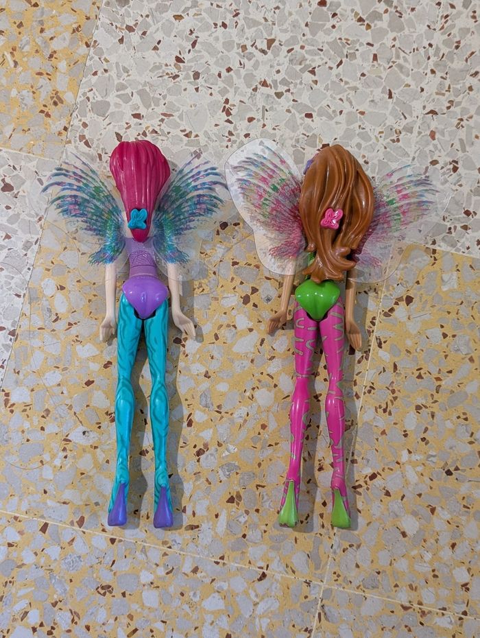 Deux figurines Winx - photo numéro 4